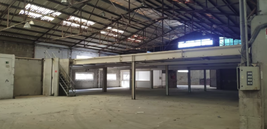 Nave industrial en venta en Calle Ribesalbes, 50, Madrigal