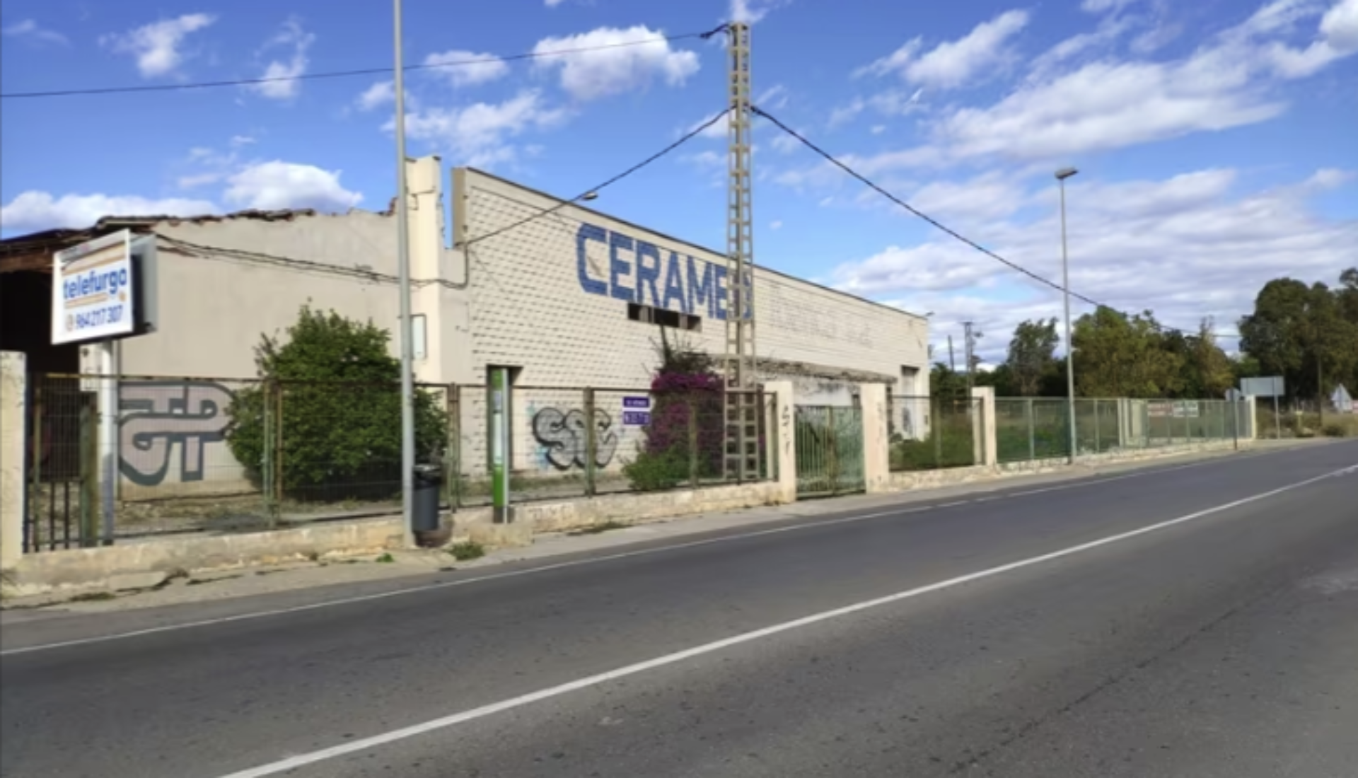 Nave industrial en venta en Camino Cuadra de la Salera, 110, Ciutat del Transport – La Salera